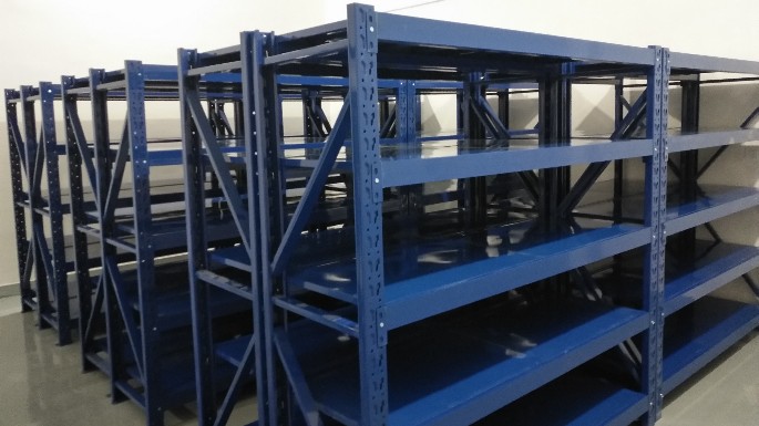 安徽淮北電力行業中型貨架懸臂貨架案例